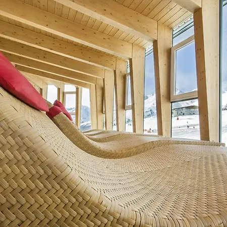 Edelweiss Hochsoelden Superior Otel 4*