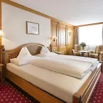 Hotel Edelweiss Hochsölden Superior 4*