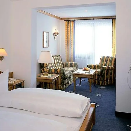 Edelweiss Hochsoelden Superior 4* 솔덴