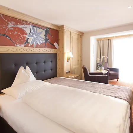 Edelweiss Hochsoelden Superior Hotel 4*