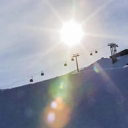 Отель Edelweiss Hochsoelden Superior 4*